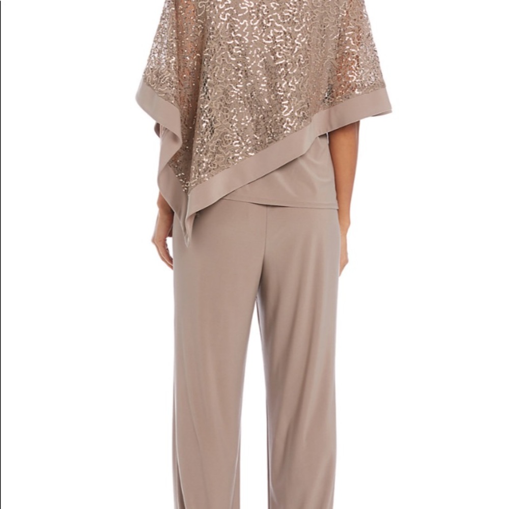 R&M 2pc Mocha pants set